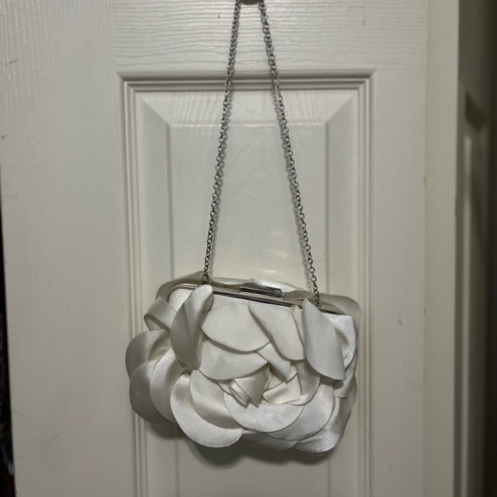 Hand bag